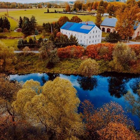 Agroturystyka Pod Niebieskim Dachem Siedlecin エクステリア 写真